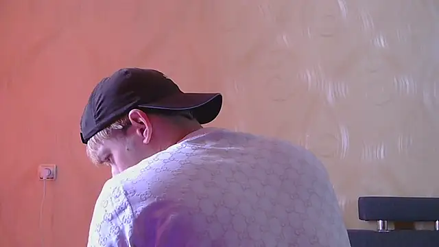 frama666 online show from April 21, 2026, 6:42 am