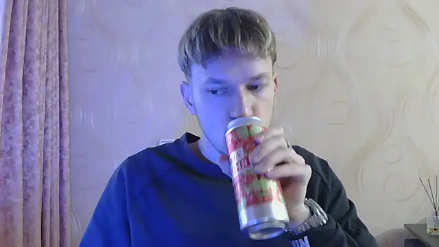 frama666 online show from November 7, 2025, 2:32 pm