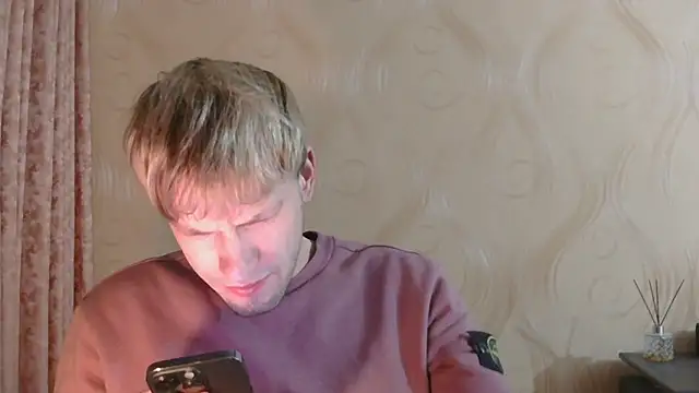 frama666 online show from April 9, 2026, 6:36 pm