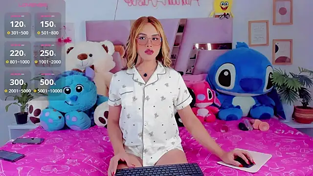 femboy-20 online show from February 27, 2026, 8:08 pm