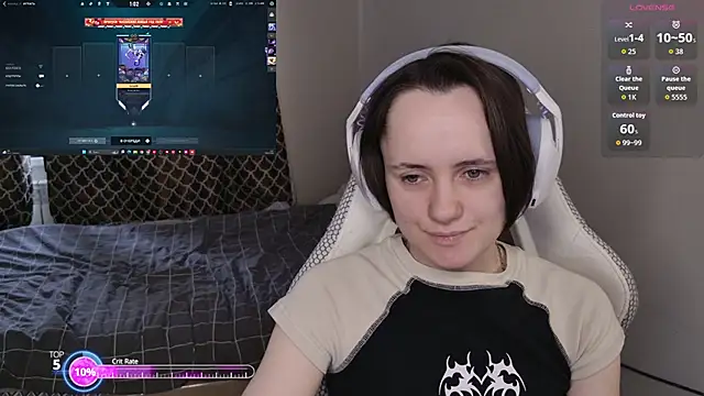 Luna Loveee online show from February 20, 2026, 6:26 am