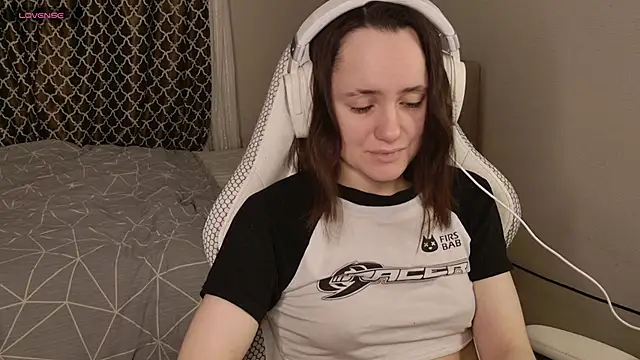 Luna Loveee online show from January 15, 2026, 3:54 am