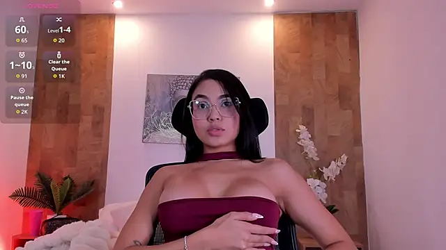 Snapshot of Lucia_Brown_ chatting on May 29, 2026, 3:01 am Lucia Brown online show from May 29, 2026, 3:01 am