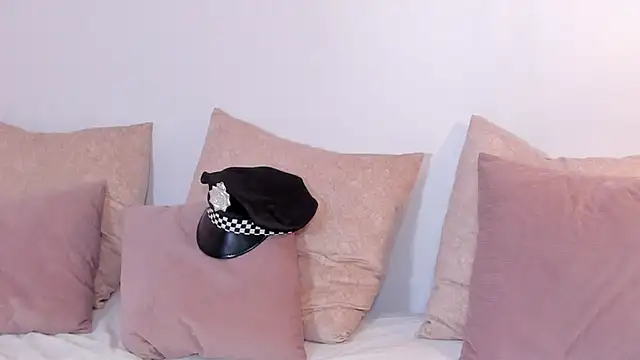 Snapshot of regina_noctixx chatting on October 29, 2025, 11:47 pm regina noctixx online show from October 29, 2025, 11:47 pm