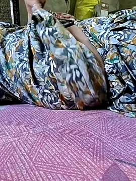 sharnjit299 online show from April 2, 2026, 11:17 am