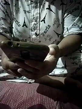 Snapshot of sharnjit299 chatting on October 11, 2025, 5:47 pm sharnjit299 online show from October 11, 2025, 5:47 pm