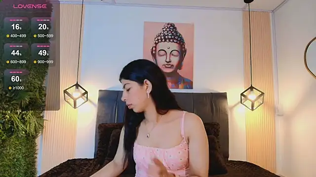 Cassie bloom online show from December 5, 2025, 8:28 pm