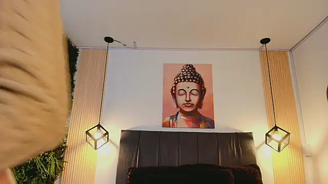 Cassie bloom online show from December 20, 2025, 8:12 pm