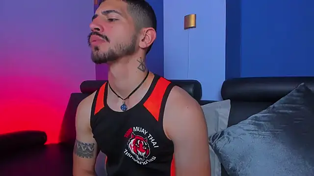 AlejandroStormm online show from October 29, 2025, 9:14 pm