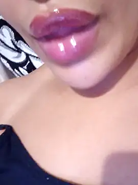 Snapshot of Sexlove1xo chatting on October 18, 2025, 2:41 pm Sexlove1xo online show from October 18, 2025, 2:41 pm