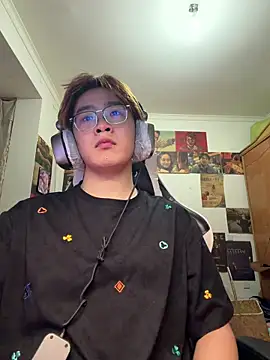 Anson0722 online show from April 23, 2026, 3:35 pm