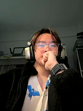 Snapshot of Anson0722 chatting on November 3, 2025, 2:39 am Anson0722 online show from November 3, 2025, 2:39 am