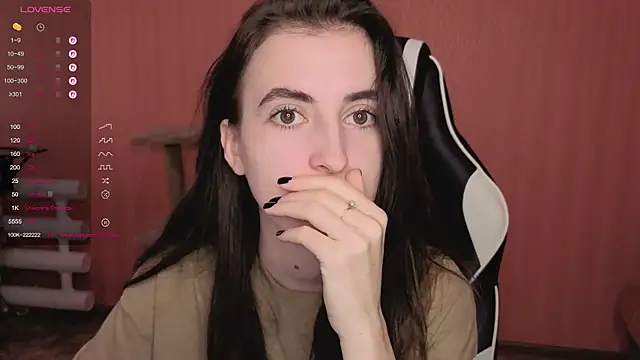 Snapshot of reaiss chatting on October 6, 2025, 5:30 am reaiss online show from October 6, 2025, 5:30 am