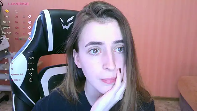 Snapshot of reaiss chatting on March 21, 2025, 7:33 am reaiss online show from March 21, 2025, 7:33 am