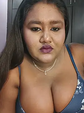 horny diana online show from July 12, 2026, 5:36 pm