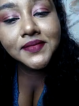 Snapshot of horny_diana chatting on October 14, 2025, 5:57 pm horny diana online show from October 14, 2025, 5:57 pm