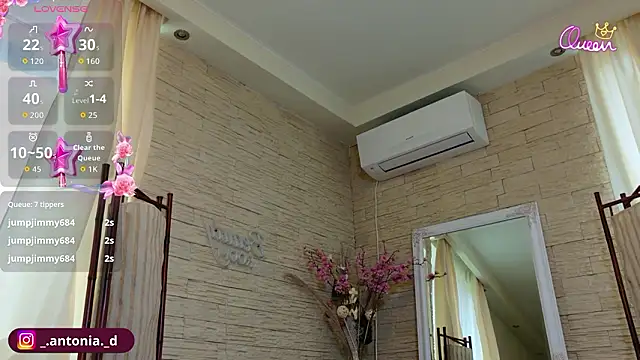 Bella Posh online show from March 27, 2026, 8:26 am