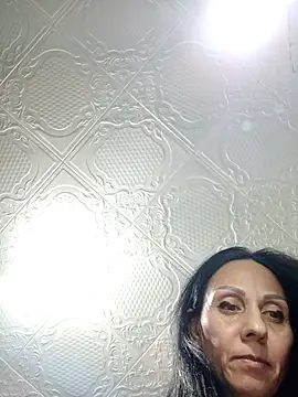 Snapshot of Ramona870 chatting on December 21, 2025, 7:43 am Ramona870 online show from December 21, 2025, 7:43 am