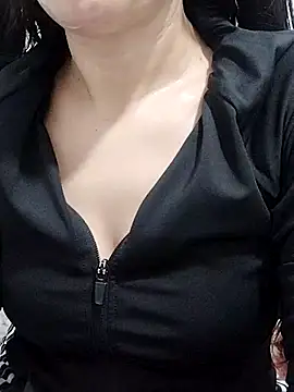 BUSE8821 online show from April 15, 2026, 11:27 pm