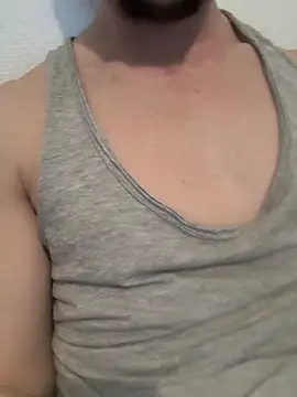 Snapshot of Aloxix chatting on March 2, 2025, 3:08 pm Aloxix online show from March 2, 2025, 3:08 pm