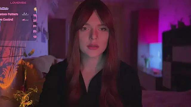 CherryRed Girl online show from February 25, 2026, 9:25 pm