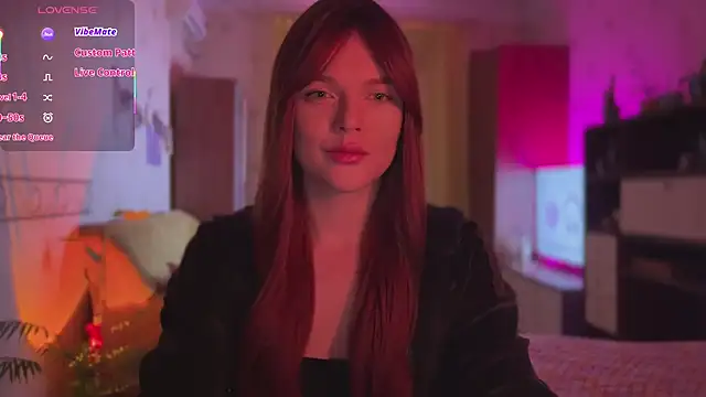 CherryRed Girl online show from April 17, 2026, 10:23 pm