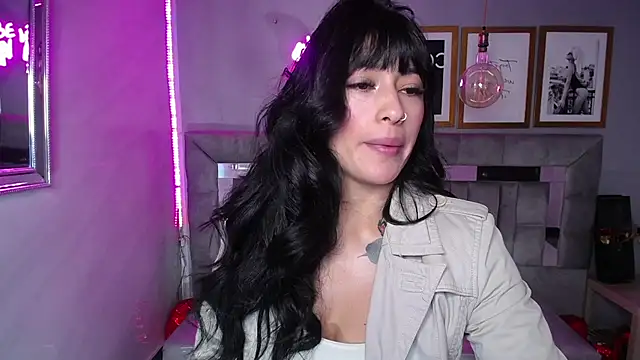 Isabella Collen v online show from March 10, 2025, 12:38 pm