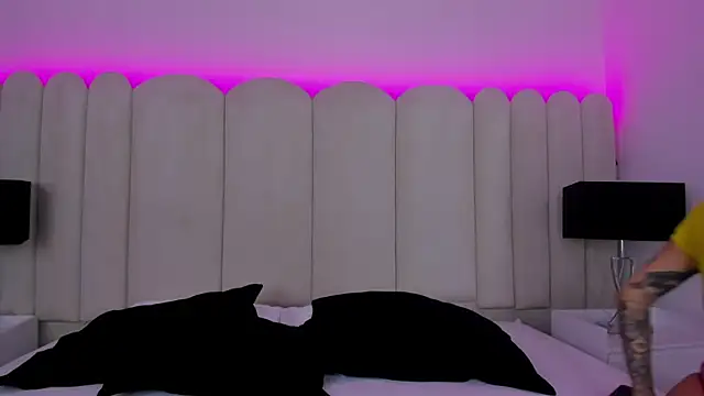 Snapshot of Antonella_Smiith_ chatting on September 11, 2025, 2:17 pm Antonella Smiith online show from September 11, 2025, 2:17 pm