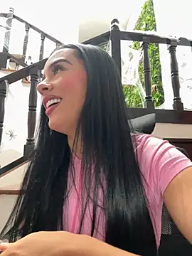 Snapshot of Antonella_Smiith_ chatting on October 20, 2025, 1:33 pm Antonella Smiith online show from October 20, 2025, 1:33 pm