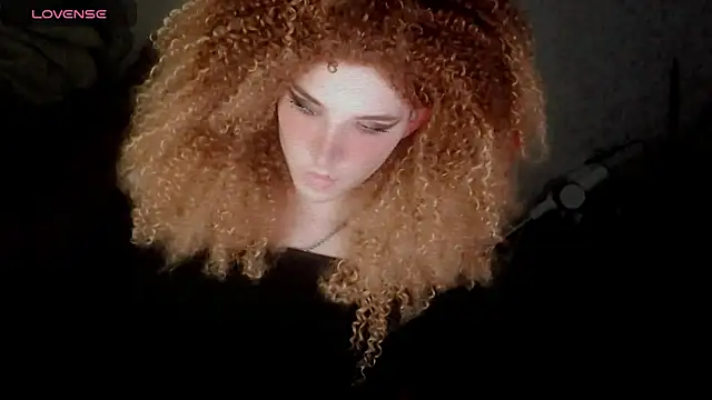 hellenspellman online show from November 30, 2025, 2:29 pm