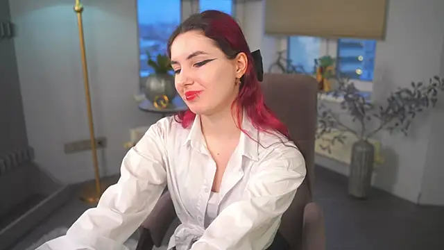 LucettaBurks online show from February 24, 2025, 3:20 pm