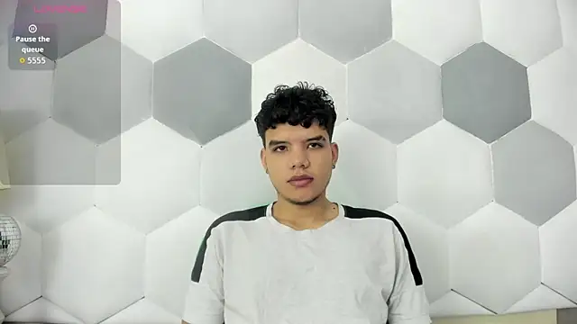 Axel Forte online show from October 6, 2025, 1:01 pm