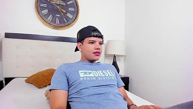 Axel Forte online show from May 22, 2026, 2:37 pm