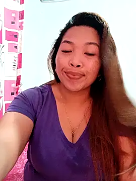 Snapshot of Sweet_fatty18 chatting on May 4, 2026, 2:59 am Sweet fatty18 online show from May 4, 2026, 2:59 am