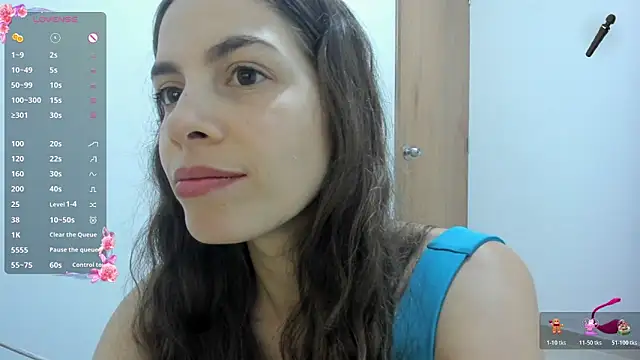 Snapshot of jessyegoldenn chatting on November 12, 2025, 11:52 pm jessyegoldenn online show from November 12, 2025, 11:52 pm