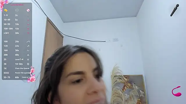 jessyegoldenn online show from February 17, 2026, 4:15 pm