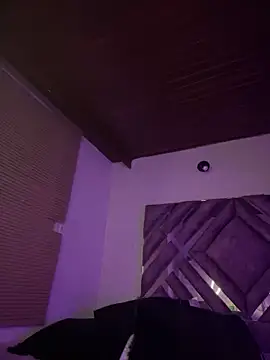 Snapshot of MichelleDiaz_Pink chatting on October 4, 2025, 6:48 am MichelleDiaz Pink online show from October 4, 2025, 6:48 am