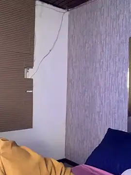 Snapshot of MichelleDiaz_Pink chatting on March 14, 2025, 4:54 am MichelleDiaz Pink online show from March 14, 2025, 4:54 am