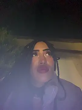 Snapshot of MichelleDiaz_Pink chatting on March 11, 2025, 7:35 am MichelleDiaz Pink online show from March 11, 2025, 7:35 am