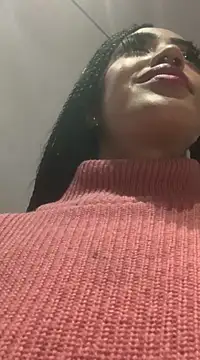 Snapshot of MichelleDiaz_Pink chatting on March 1, 2025, 11:04 pm MichelleDiaz Pink online show from March 1, 2025, 11:04 pm