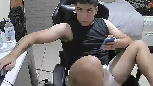 Snapshot of brancooodonto chatting on November 7, 2025, 12:04 am brancooodonto online show from November 7, 2025, 12:04 am