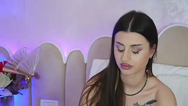 Alice Voss online show from March 31, 2026, 6:15 am