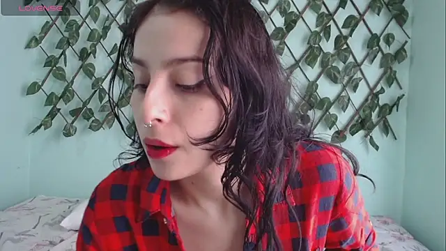 Snapshot of zukim2830 chatting on March 10, 2025, 3:30 pm zukim2830 online show from March 10, 2025, 3:30 pm