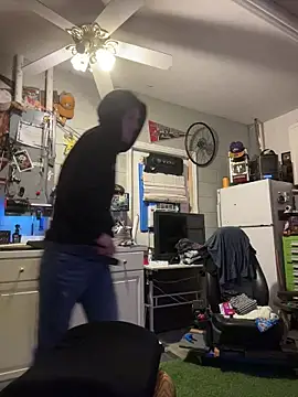 Snapshot of Polaroid_White chatting on November 27, 2025, 11:10 am Polaroid White online show from November 27, 2025, 11:10 am