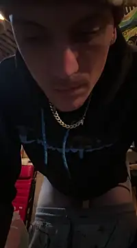 Snapshot of Polaroid_White chatting on March 3, 2025, 4:54 am Polaroid White online show from March 3, 2025, 4:54 am