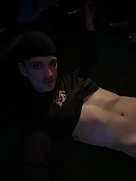 Snapshot of Polaroid_White chatting on November 14, 2025, 7:56 am Polaroid White online show from November 14, 2025, 7:56 am