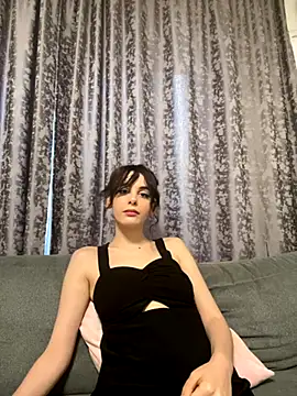 Mazzekyn online show from September 14, 2025, 4:18 pm