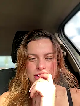 gynna kimera online show from September 10, 2025, 12:59 pm