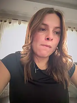 gynna kimera online show from October 28, 2025, 3:44 pm