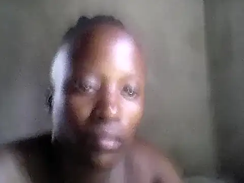 Snapshot of LoveDropss chatting on February 26, 2025, 12:05 pm LoveDropss online show from February 26, 2025, 12:05 pm